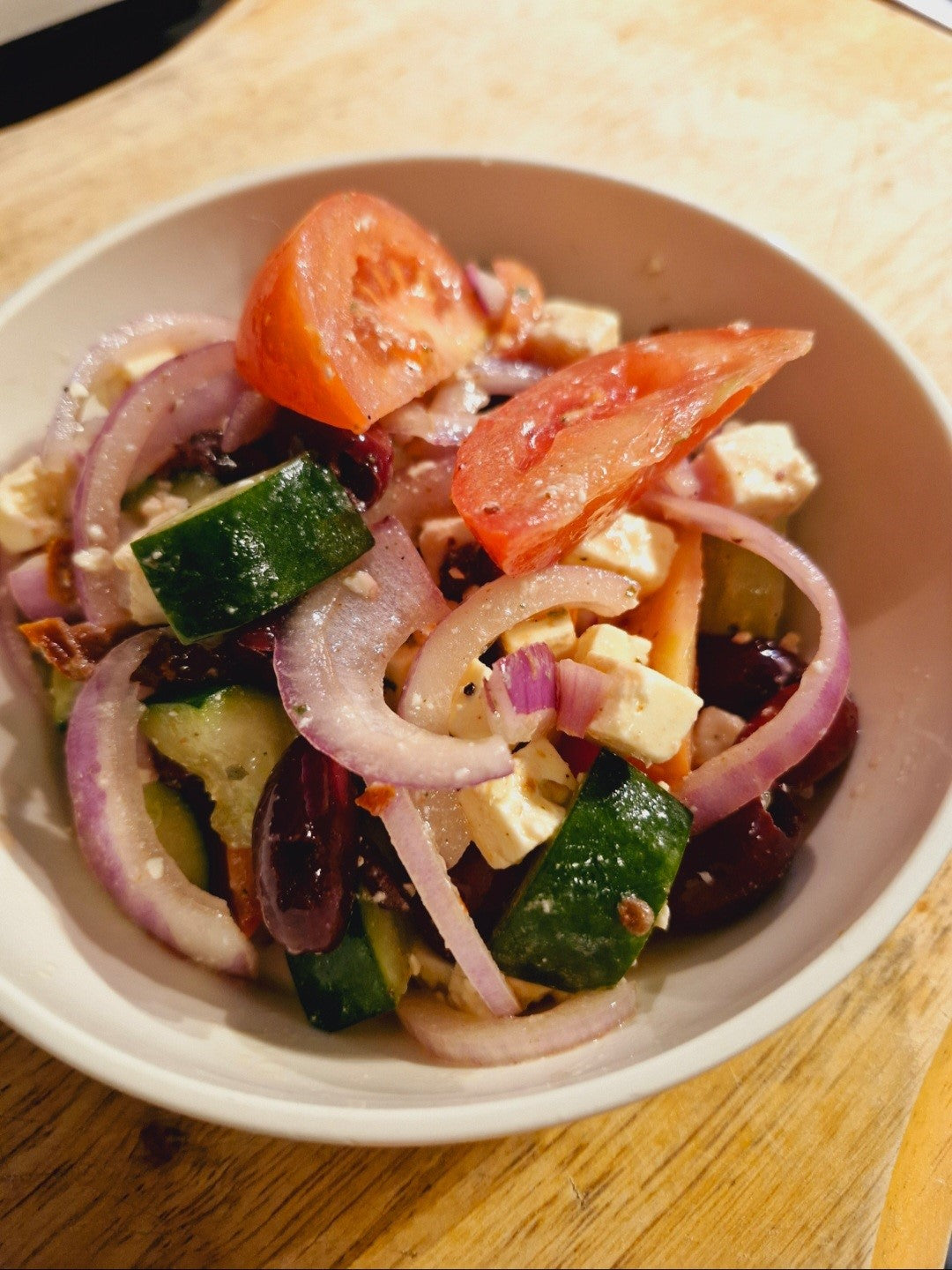 Greek Salad with Quandong Balsamic Vinaigrette – Native Oz Bushfoods