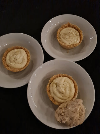 Mini Kakadu Plum Cheesecakes